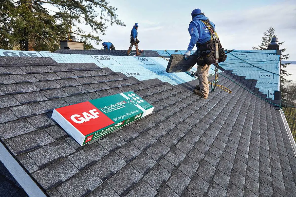 DIY Roof Maintenance: What Homeowners Need to Know